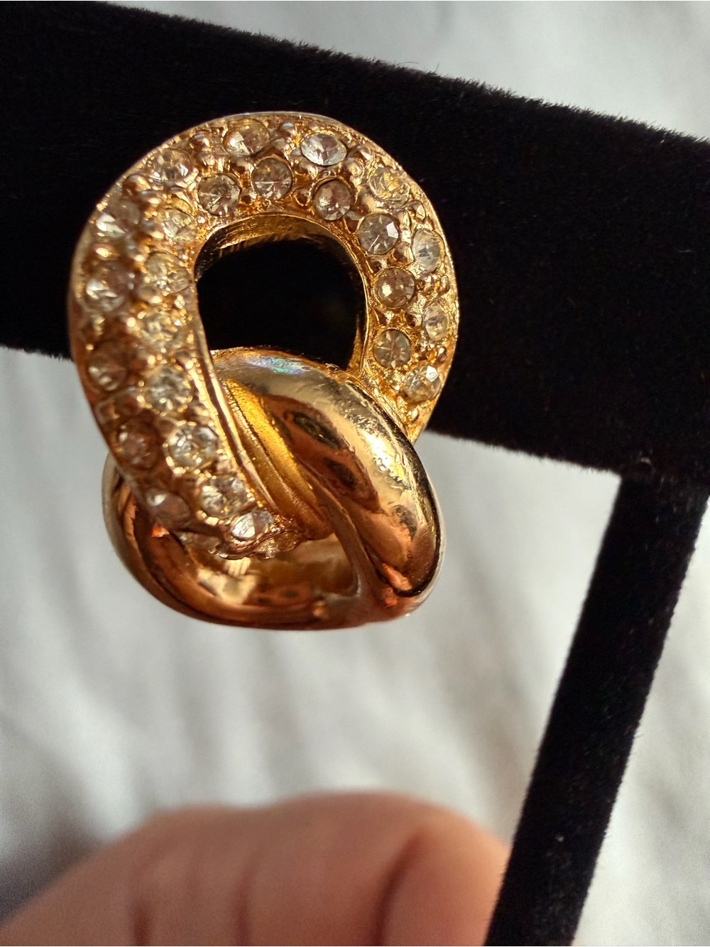Dior Gold-Tone Crystal Link Earrings - Picture 5 of 8